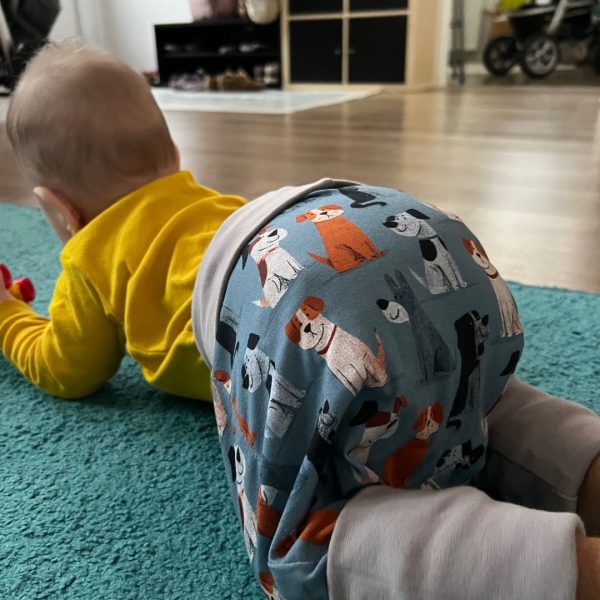 Temiti többméretes hordozós nadrág - Kutyák